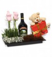 Rosas, Baileys y Peluche